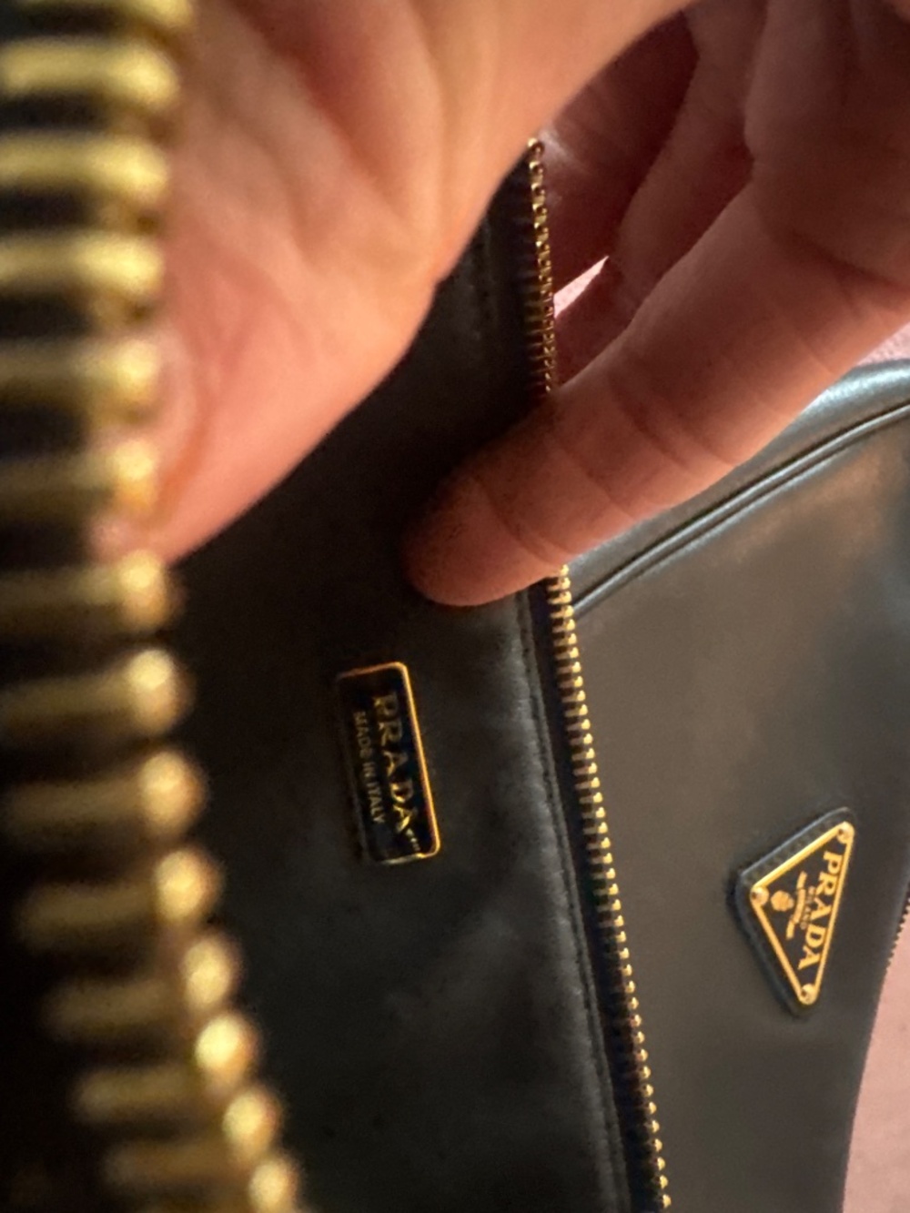 Authentic Prada bag - Picture 3 of 4
